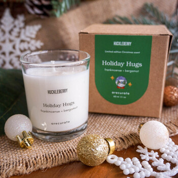 Huckleberry x Arecurate Scented Candles (Holiday Hugs) 